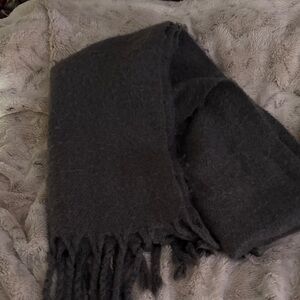 Cozy Dark Gray Scarf with Fringe